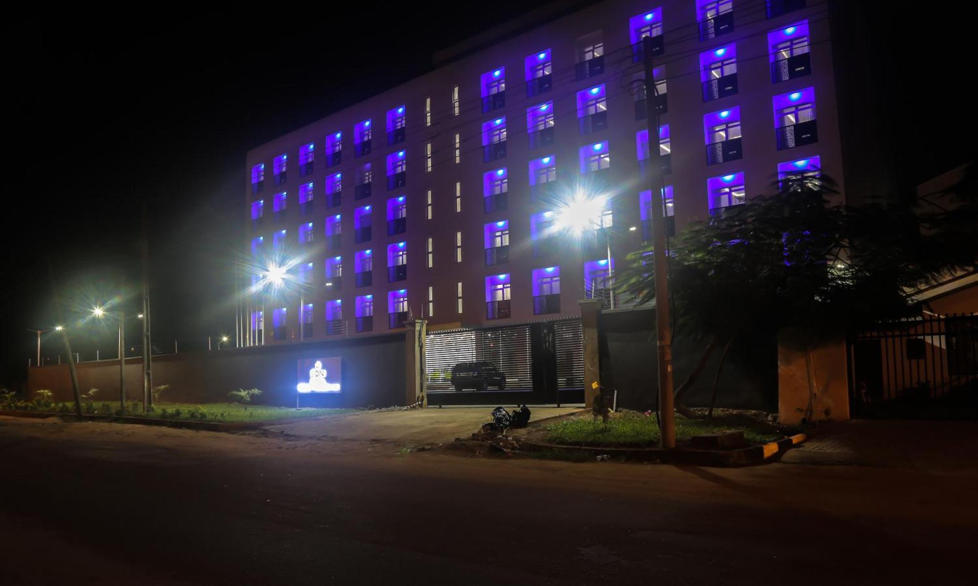 Bon Hotel Ikeja Residence Exterior photo